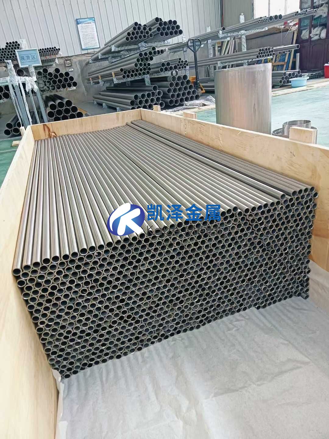 航空航天領(lǐng)域鈦合金管材的特性優(yōu)勢、應(yīng)用場景與技術(shù)發(fā)展展望——系統(tǒng)梳理分類體系與核心性能，聚焦發(fā)動機/燃油/操縱系統(tǒng)關(guān)鍵應(yīng)用，探索先進制造技術(shù)賦能路徑